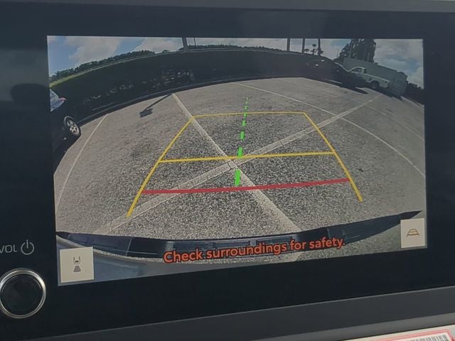 2025 Toyota TACOMA SR5 SR5