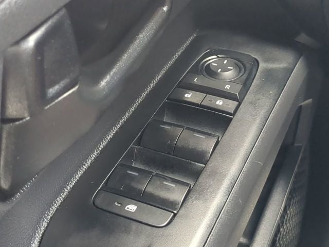 2025 Toyota TACOMA SR5 SR5