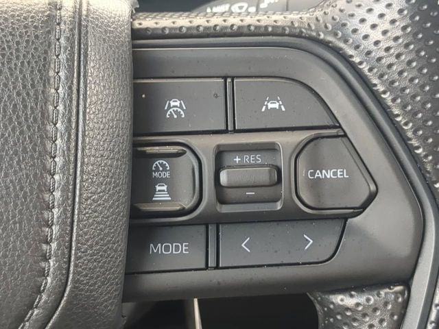 2025 Toyota TACOMA SR5 SR5