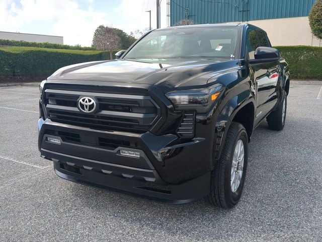 2025 Toyota TACOMA SR5 SR5