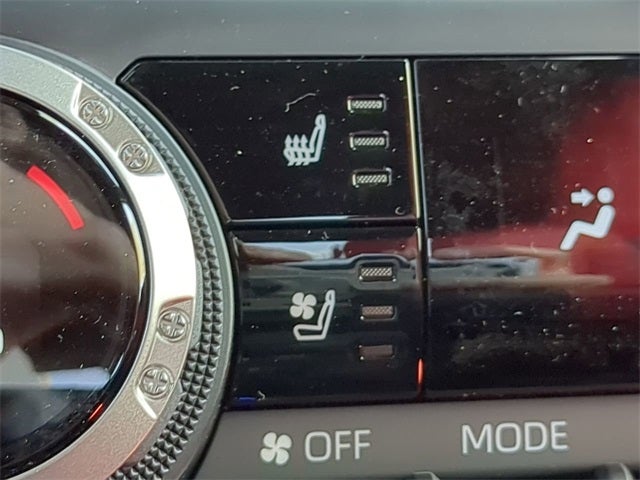 2026 Toyota Tacoma i-FORCE MAX TRD Pro