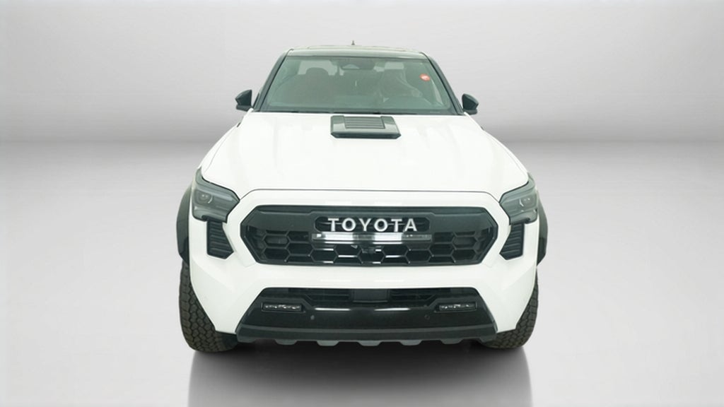 2026 Toyota Tacoma i-FORCE MAX TRD Pro