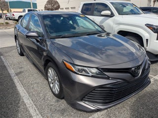 2018 Toyota CAMRY LE