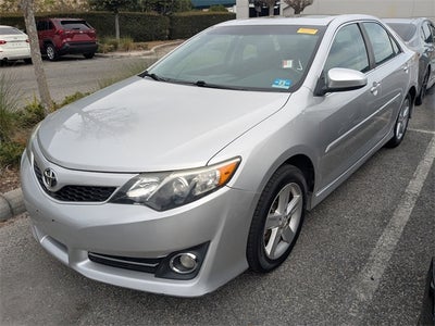 2013 Toyota CAMRY SE
