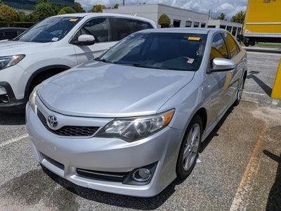 2013 Toyota CAMRY SE