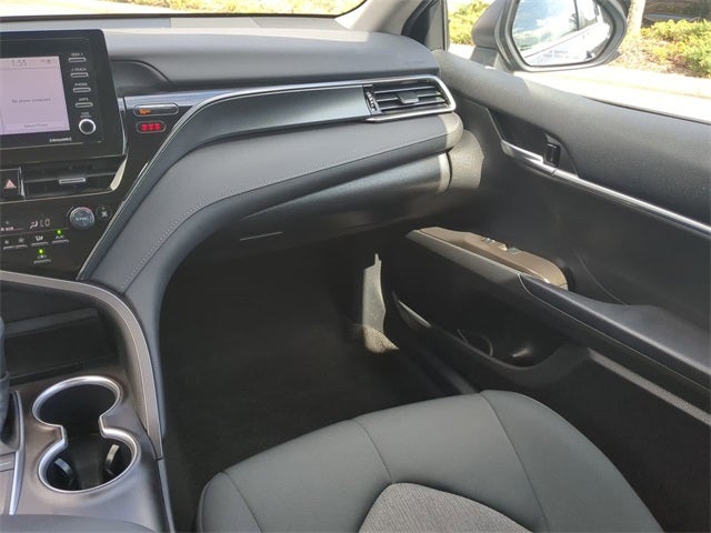 2023 Toyota CAMRY LE