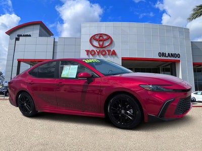 2025 Toyota Camry SE