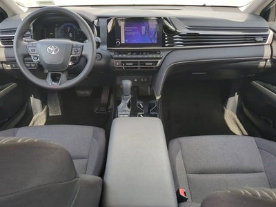 2025 Toyota CAMRY LE