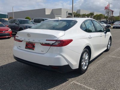 2025 Toyota CAMRY LE