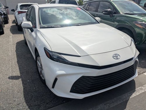 2025 Toyota CAMRY LE
