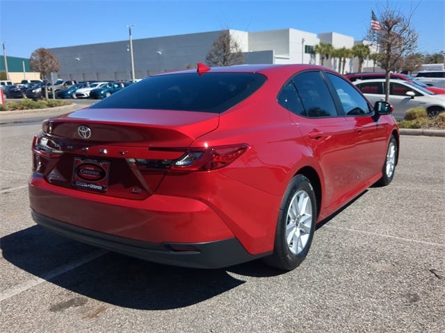 2025 Toyota CAMRY LE