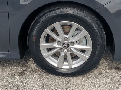 2025 Toyota CAMRY LE