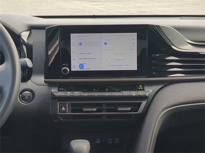 2025 Toyota CAMRY LE