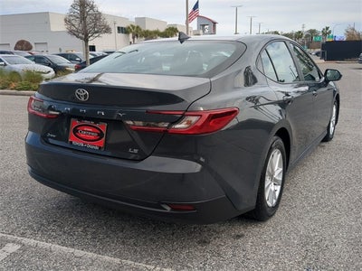2025 Toyota CAMRY LE