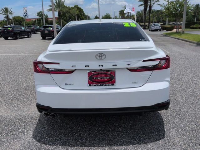 2025 Toyota Camry SE