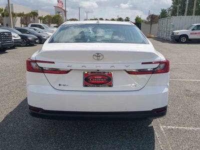 2025 Toyota CAMRY LE