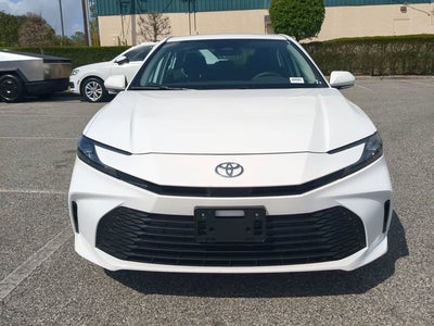 2025 Toyota CAMRY LE