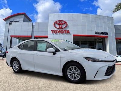 2025 Toyota Camry LE