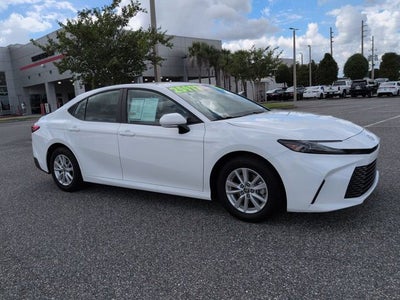 2025 Toyota Camry LE