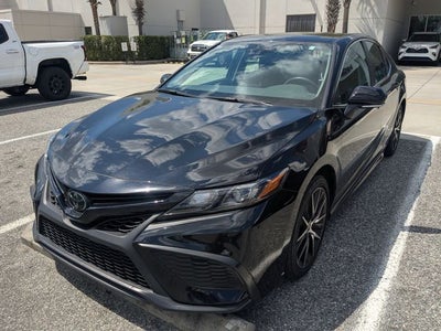 2024 Toyota CAMRY SE