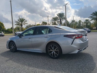 2024 Toyota Camry SE