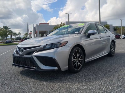 2024 Toyota Camry SE