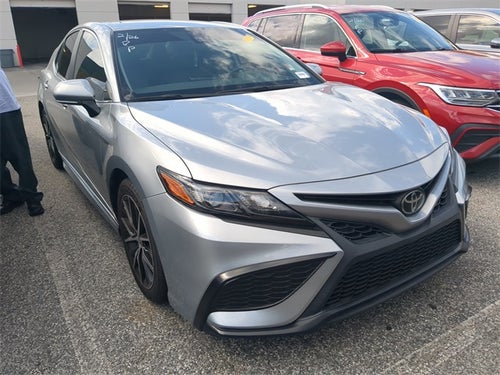 2022 Toyota CAMRY SE