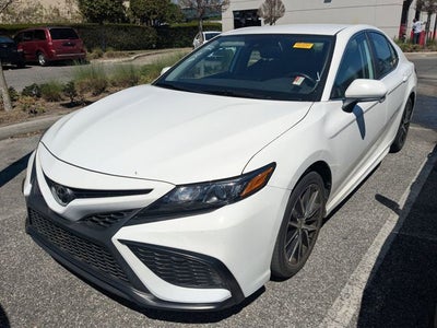 2023 Toyota CAMRY SE