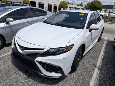 2023 Toyota Camry SE