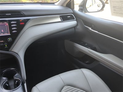 2020 Toyota CAMRY SE