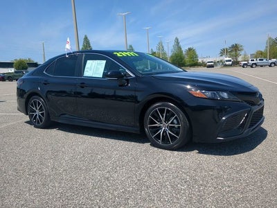 2023 Toyota CAMRY SE