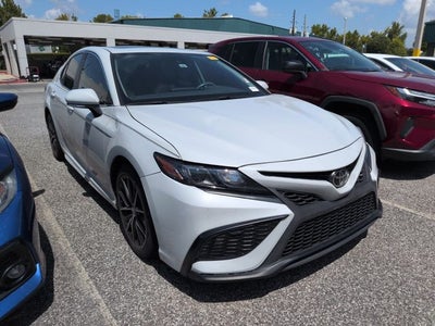 2022 Toyota Camry SE