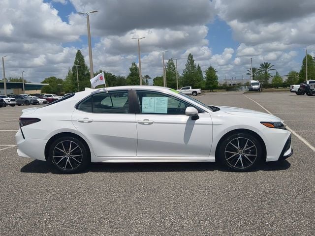 2023 Toyota CAMRY SE