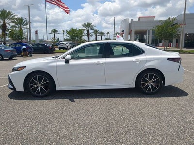2023 Toyota CAMRY SE