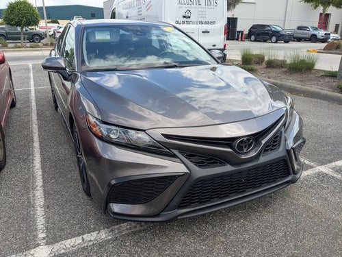 2024 Toyota CAMRY SE