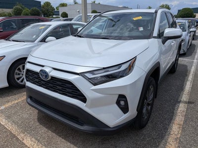 2024 Toyota RAV4 HYBRID XLE Premium