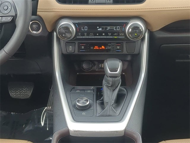 2024 Toyota RAV4 HYBRID Limited