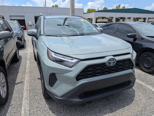 2023 Toyota RAV4 Hybrid XLE