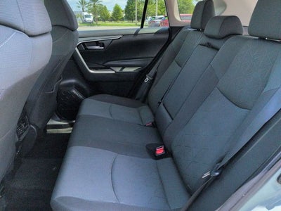 2023 Toyota RAV4 Hybrid XLE