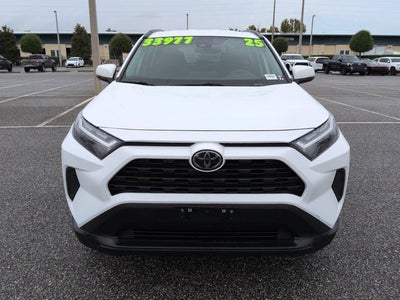 2025 Toyota RAV4 Hybrid XLE