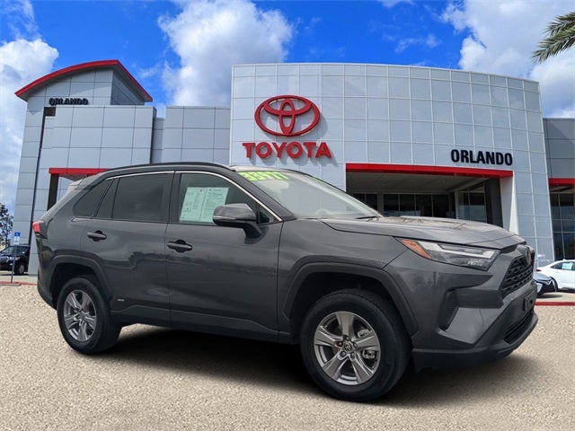 2025 Toyota RAV4 HYBRID XLE