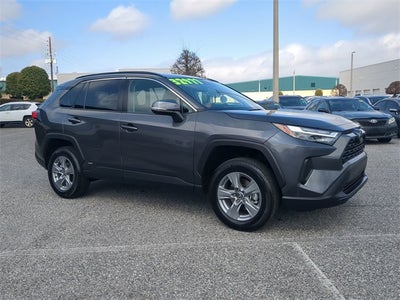 2025 Toyota RAV4 HYBRID XLE