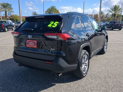 2025 Toyota RAV4 HYBRID XLE