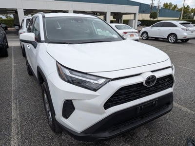 2025 Toyota RAV4 Hybrid XLE