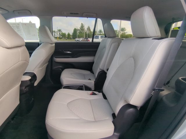 2025 Toyota Grand Highlander XLE
