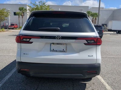 2026 Toyota Grand Highlander Hybrid XLE
