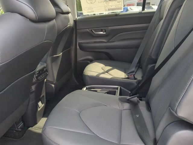 2026 Toyota Grand Highlander Hybrid Nightshade Edition