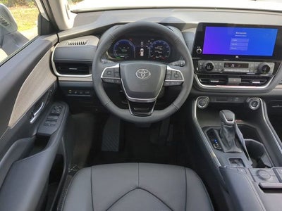 2026 Toyota Grand Highlander Hybrid Nightshade Edition