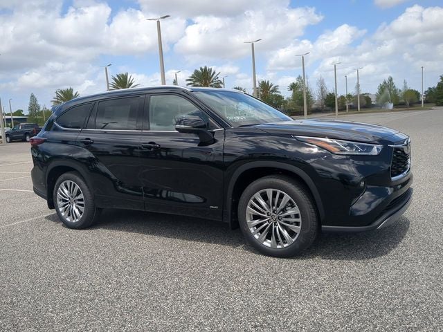 2026 Toyota Highlander Hybrid Hybrid Platinum