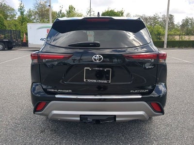 2026 Toyota Highlander Hybrid Hybrid Platinum